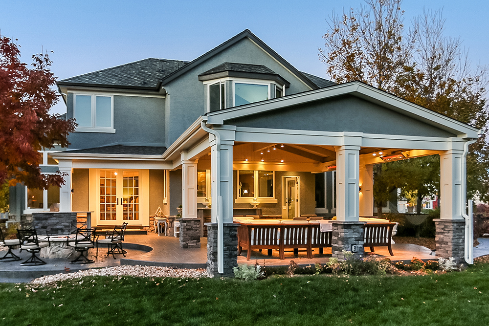 Highlands Ranch Deck Builder - Built-in Grill - Fire Pit - Covered Patio