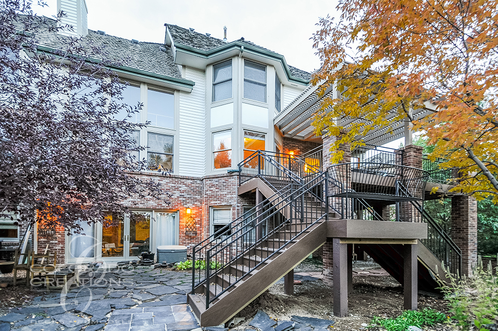 Englewood Pergola Deck with Split Stair Design